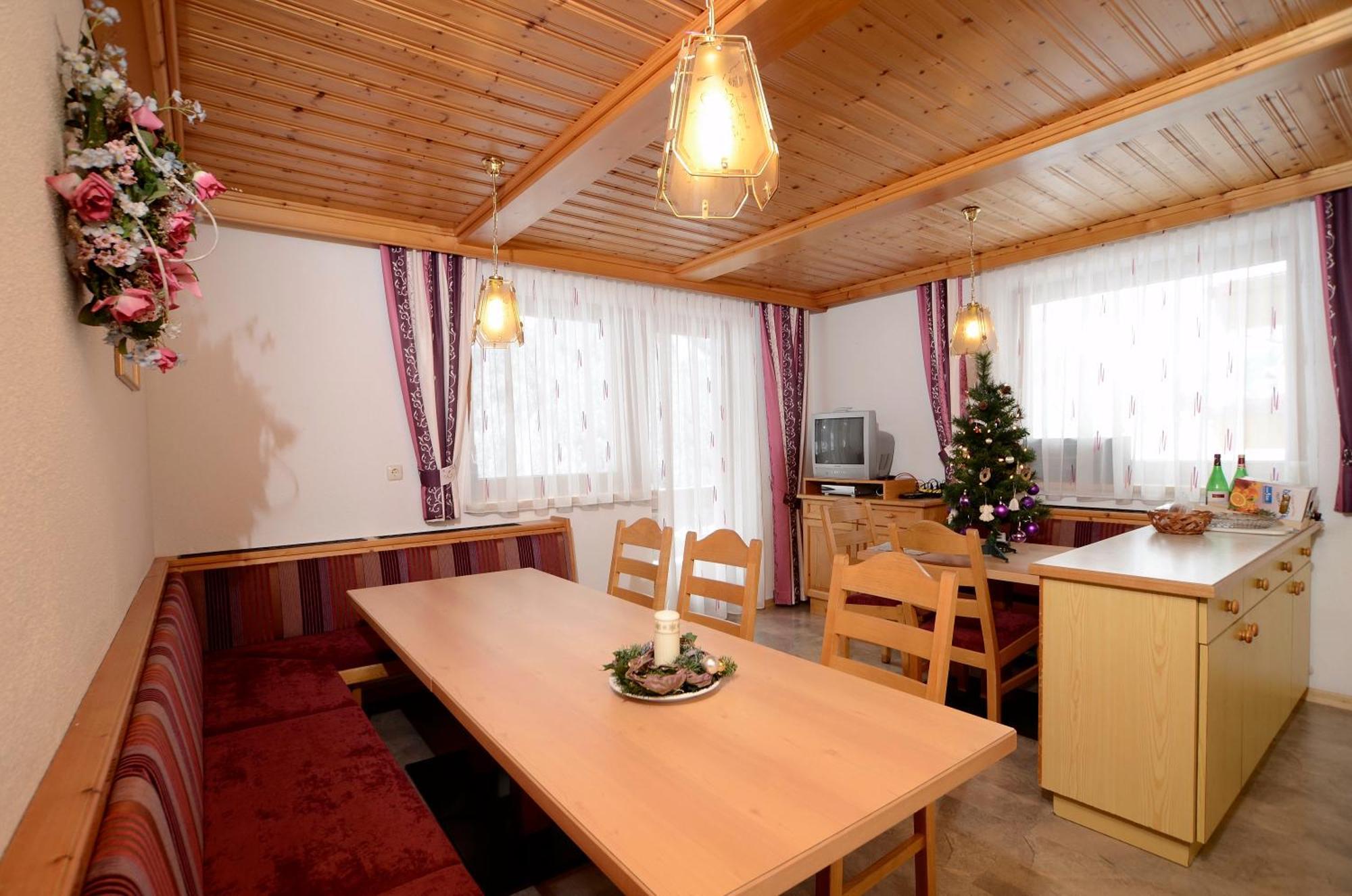 Haus Ladner - Josef Und Marianne Apartment Kappl  Luaran gambar